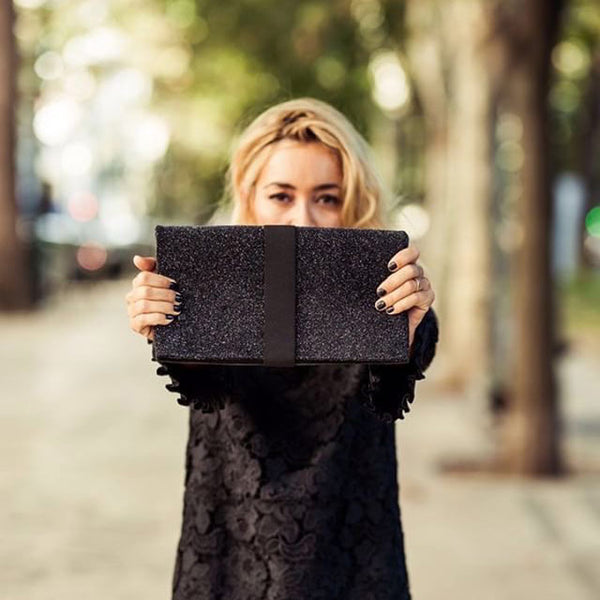 Carina Caldeira with Maria Maleta Clutch Glitter