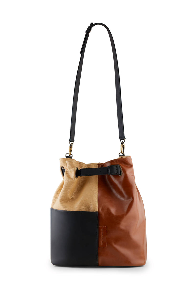 everyday-shoulder-bag-black-and-brown